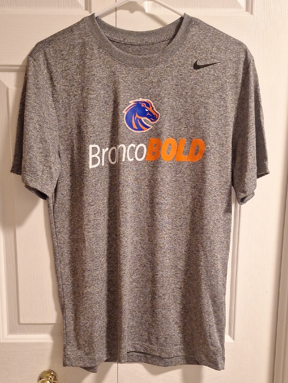 Bronco BSU Boise State University Nike T-shirt Small